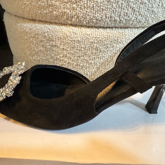 SHEIN Black Heels with Crystal Accents - Picture 4 of 4